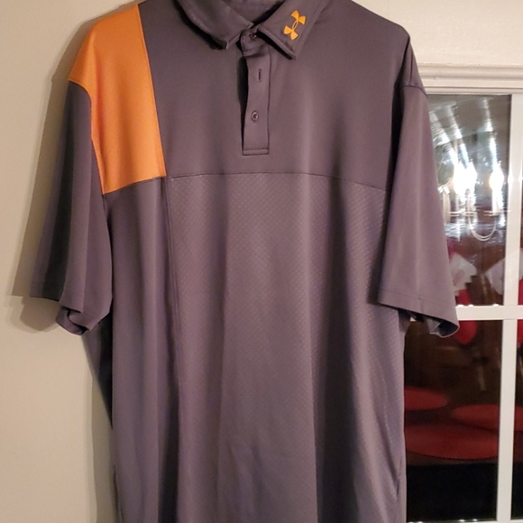 Under Armour Lot, 4 PCS - Picture 5 of 6